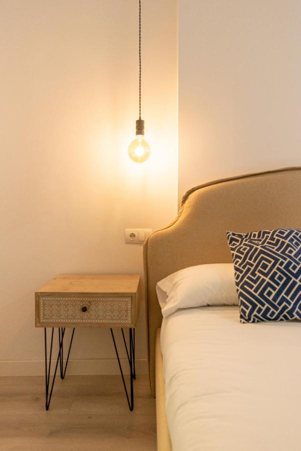 Urbe10 Plaza De La Constucion Premium Loft Apartment Malaga Bagian luar foto