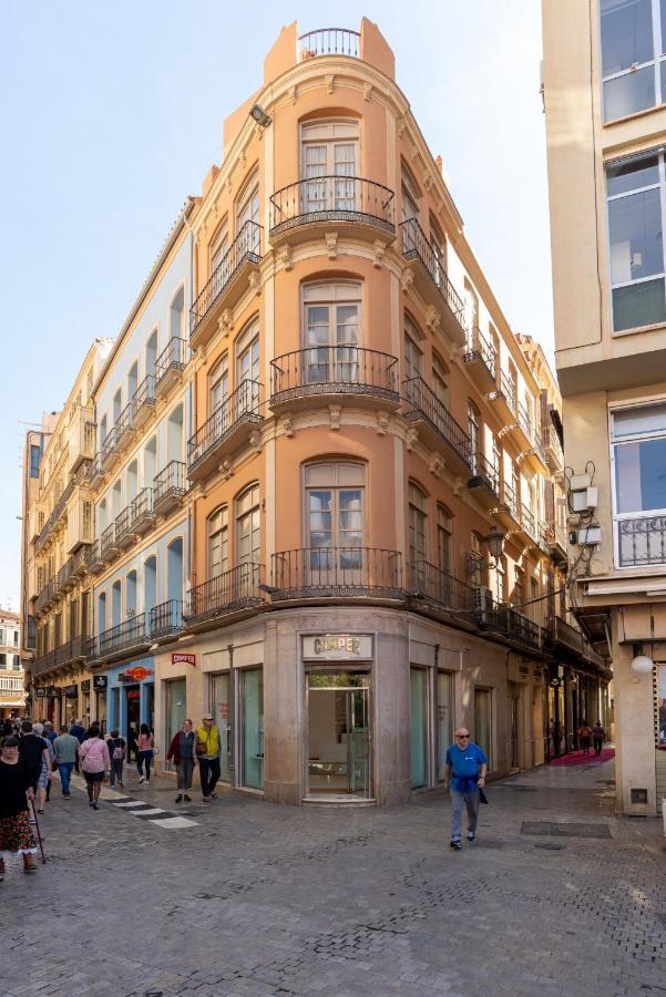 Urbe10 Plaza De La Constucion Premium Loft Apartment Malaga Bagian luar foto